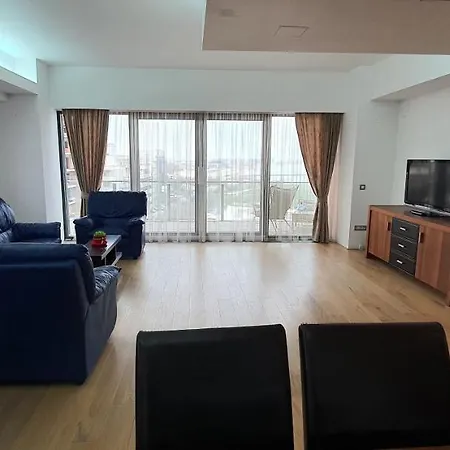 Apartament Beachfront Seaview Royal Boutique Apartments Spectrum Residence By Neversea Beach