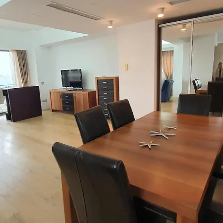 Beachfront Seaview Royal Boutique Apartments Spectrum Residence By Neversea Beach Apartament