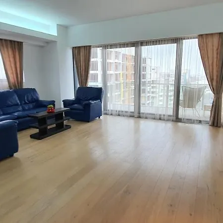 Apartament Beachfront Seaview Royal Boutique Apartments Spectrum Residence By Neversea Beach Konstanca